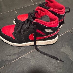 Nike Kids Sneakers - Red and Black